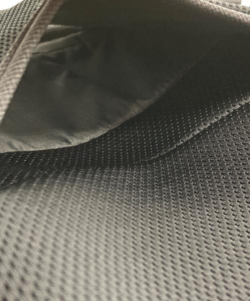 TUMI（トゥミ）TUMI (トゥミ) バックパック グレー×ブラックの古着・服飾アイテム