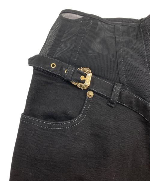 VERSACE JEANS COUTURE（ヴェルサーチ ジーンズクチュール）VERSACE JEANS COUTURE (ヴェルサーチ ジーンズクチュール) メッシュ切替ダブルバックルスカート ブラック サイズ:27の古着・服飾アイテム