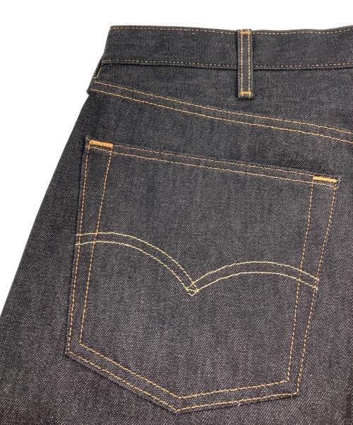 LEVI'S（リーバイス）LEVI'S (リーバイス) 5501-0226 ボタンフライ ストレート ジーンズ 1 デニムパンツ インディゴ サイズ:40 未使用品の古着・服飾アイテム