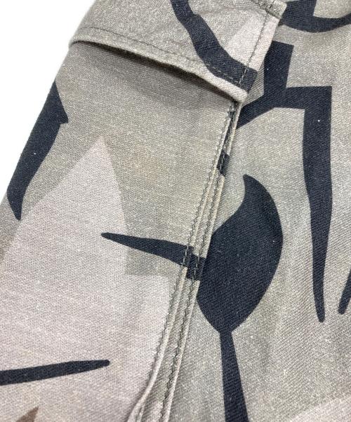 HELLRAZOR（ヘルレイザー）HELLRAZOR (ヘルレイザー) トライバルカモパンツ グレー サイズ:Mの古着・服飾アイテム