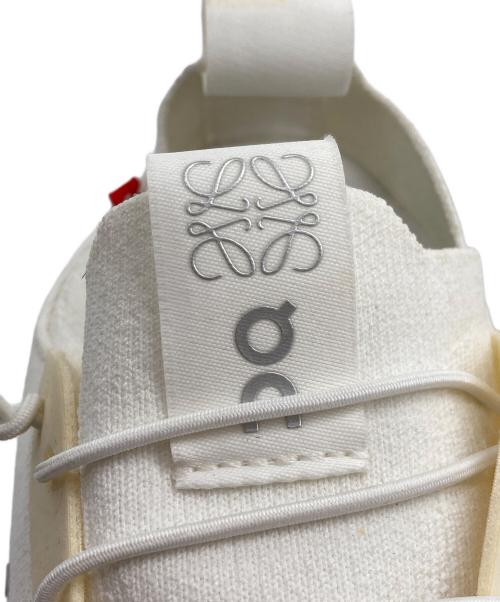 on（オン）on (オン) LOEWE (ロエベ) Cloudtilt “All White” スニーカー ホワイト サイズ:US W5/UK 3/EU 36/JP 22の古着・服飾アイテム