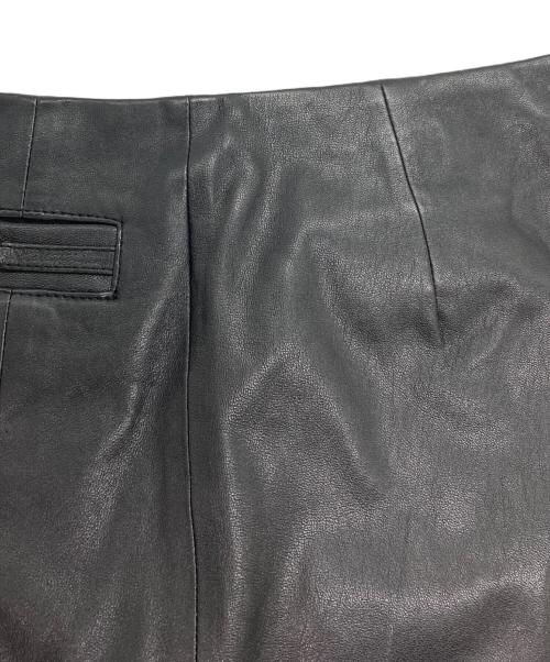 COACH（コーチ）COACH (コーチ) ヘリテージ C レザー ミニ スカート ブラックの古着・服飾アイテム