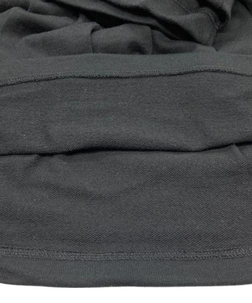 YORI（ヨリ）YORI (ヨリ) ダブルフリル ギャザー スウェット ブラック サイズ:FREEの古着・服飾アイテム