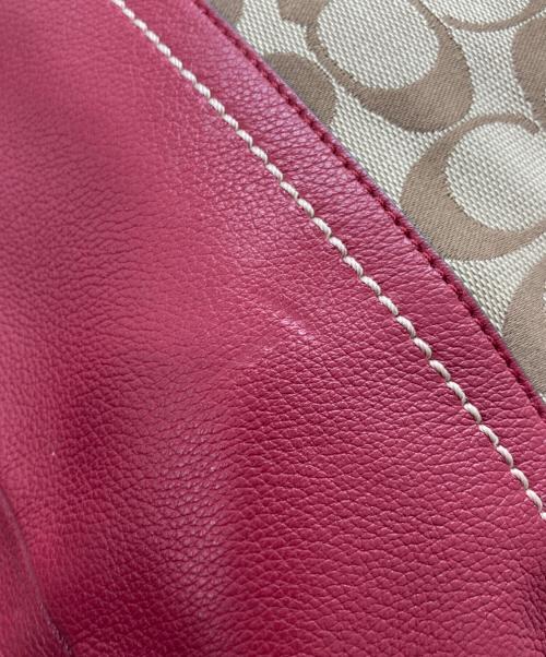 COACH（コーチ）COACH (コーチ) シグネチャー2WAYショルダーバッグ ベージュレッドの古着・服飾アイテム