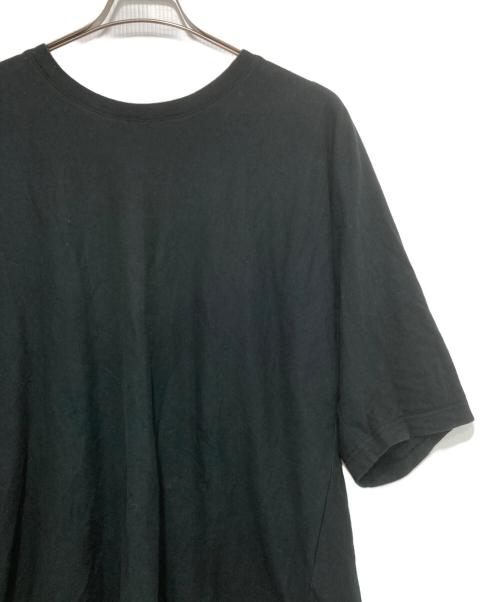 HOMME PLISSE ISSEY MIYAKE（オム プリッセ イッセイ ミヤケ）HOMME PLISSE ISSEY MIYAKE (オム プリッセ イッセイ ミヤケ) 'RELEASE' T-SHIRT ブラック サイズ:3の古着・服飾アイテム