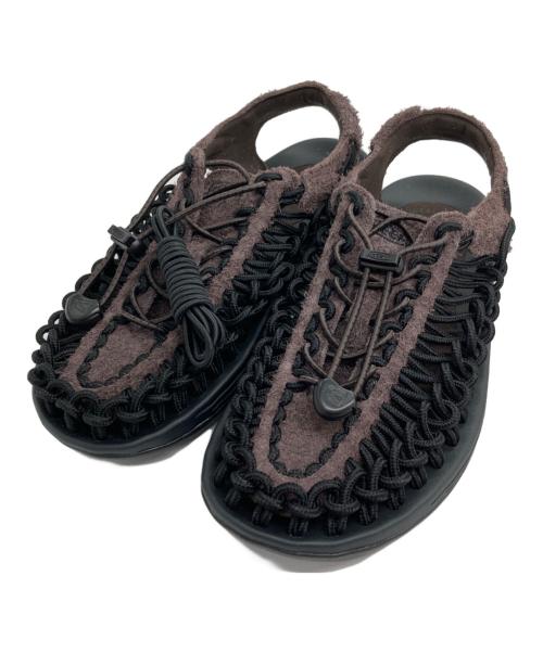 KEEN（キーン）KEEN (キーン) BEAUTY&YOUTH (ビューティーアンドユース) 別注 UNEEK サンダル ブラウン×ブラック サイズ:US 5の古着・服飾アイテム
