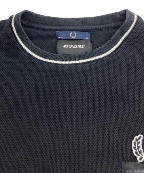 FRED PERRY（フレッドペリー）FRED PERRY (フレッドペリー) ART COMES FIRST (アートカムズファースト) サーマルスウェット ブラック サイズ:40の古着・服飾アイテム
