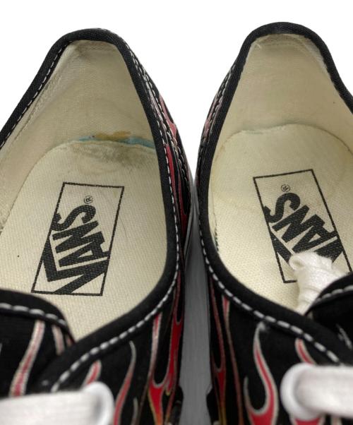 VANS（ヴァンズ）VANS (ヴァンズ) AUTHENTIC MASH UP FLAMES ｽﾆｰｶｰ レッド×ブラック サイズ:US 9の古着・服飾アイテム