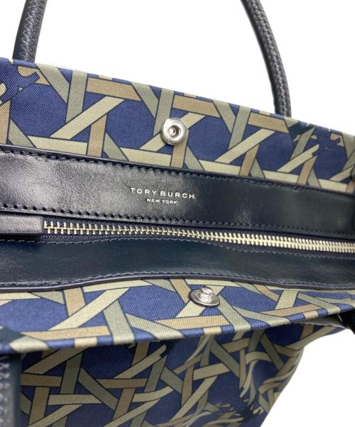 TORY BURCH（トリーバーチ）TORY BURCH (トリーバーチ) CANVAS BASKETWEAVE SMALL TOTE ネイビー×グレーの古着・服飾アイテム