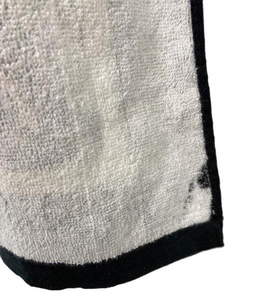 SUPREME（シュプリーム）Supreme (シュプリーム) Alphabet Beach Towel ブラックの古着・服飾アイテム