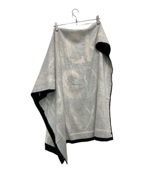 SUPREME（シュプリーム）Supreme (シュプリーム) Alphabet Beach Towel ブラックの古着・服飾アイテム