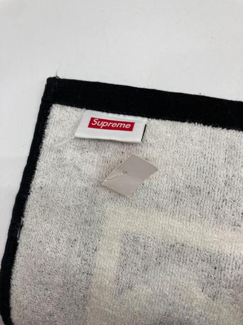 SUPREME（シュプリーム）Supreme (シュプリーム) Alphabet Beach Towel ブラックの古着・服飾アイテム