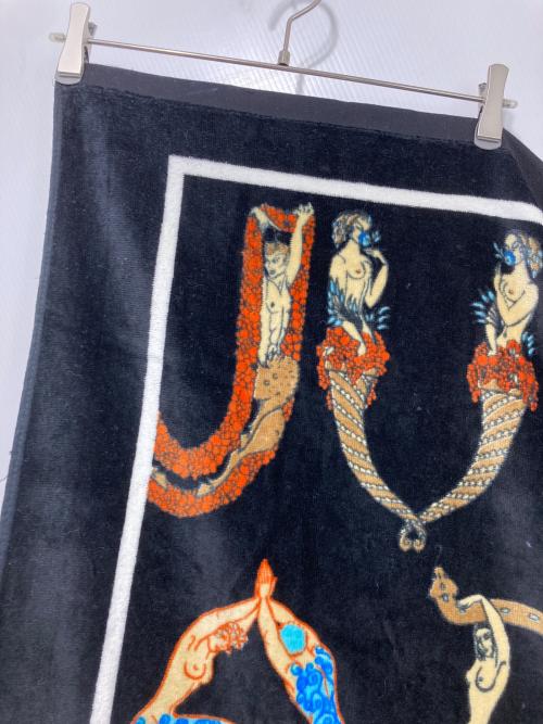 SUPREME（シュプリーム）Supreme (シュプリーム) Alphabet Beach Towel ブラックの古着・服飾アイテム