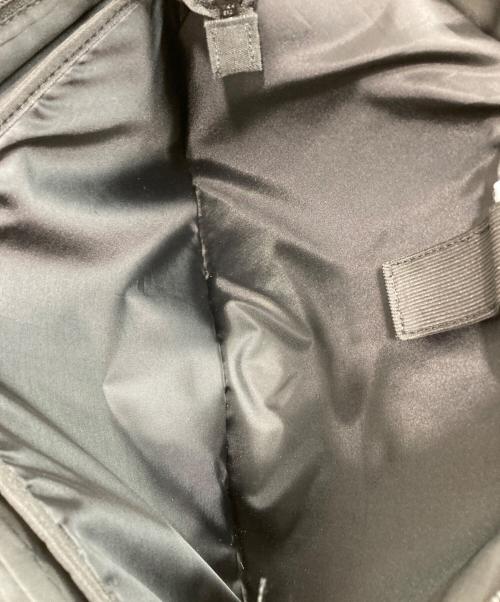 MILK FED.（ミルクフェド）MILK FED. (ミルクフェド) DAILY MESSENGER BAG ブラック×レッドの古着・服飾アイテム