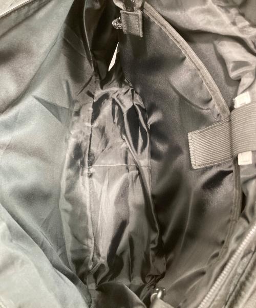 MILK FED.（ミルクフェド）MILK FED. (ミルクフェド) DAILY MESSENGER BAG ブラック×レッドの古着・服飾アイテム