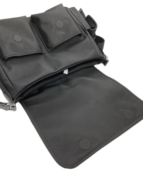 Kate Spade（ケイトスペード）Kate Spade (ケイトスペード) カーター ナイロン メッセンジャー カーゴ クロスボディ ブラックの古着・服飾アイテム