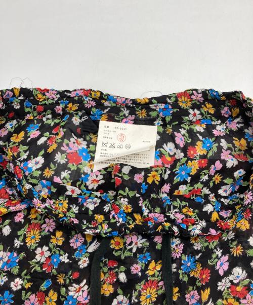 tricot COMME des GARCONS（トリココムデギャルソン）tricot COMME des GARCONS (トリココムデギャルソン) フラワープリントスカート ブラック サイズ:記載なしの古着・服飾アイテム