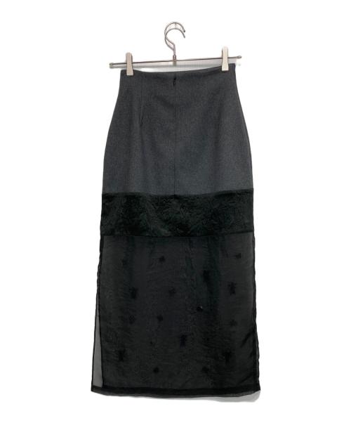 JOSE MOON（ジョゼムーン）JOSE MOON (ジョゼムーン) BIJOU EMBROIDERY SHEER SKIRT グレー×ブラック サイズ:36の古着・服飾アイテム