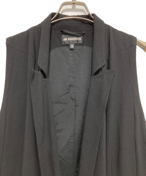 ANN DEMEULEMEESTER（アンドゥムルメステール）ANN DEMEULEMEESTER (アンドゥムルメステール) ウールベスト ブラック サイズ:36の古着・服飾アイテム