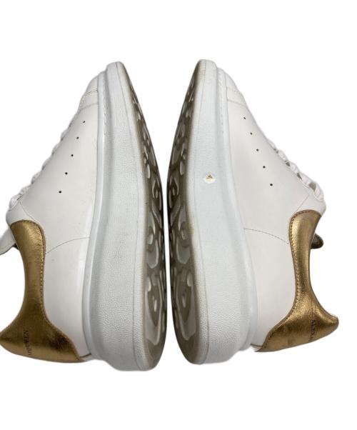 ALEXANDER McQUEEN（アレキサンダーマックイーン）ALEXANDER McQUEEN (アレキサンダーマックイーン) オーバーサイズドスニーカー ホワイト サイズ:40の古着・服飾アイテム