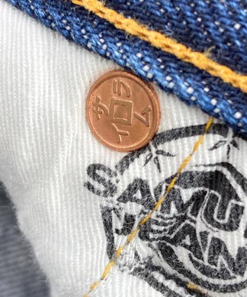 SAMURAI JEANS（サムライジーンズ）SAMURAI JEANS (サムライジーンズ) 25周年スペシャル限定 710モデル 25ozセルビッチデニム インディゴ サイズ:33の古着・服飾アイテム