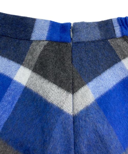 BLUE LABEL CRESTBRIDGE（ブルーレーベルクレストブリッジ）BLUE LABEL CRESTBRIDGE (ブルーレーベルクレストブリッジ) クレストブリッジチェックブライト起毛フレアスカート ブルー×グレー サイズ:36の古着・服飾アイテム