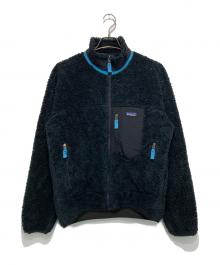Patagonia（パタゴニア）の古着「CLASSIC RETRO-X JACKET」｜ブラック×ブルー
