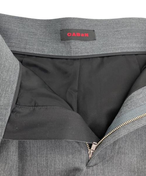 CABAN（キャバン）CABAN (キャバン) ウールライトギャバジン グルカパンツ グレー サイズ:Sの古着・服飾アイテム