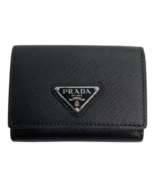 PRADA（プラダ）PRADA (プラダ) SAFFIANO TRIANGOLO TINY  3つ折り財布 ブラックの古着・服飾アイテム