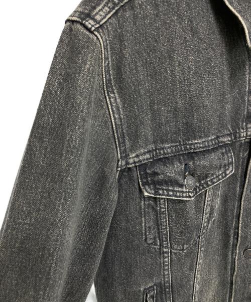 LEVI'S（リーバイス）LEVI'S (リーバイス) TYPE3デニムトラッカージャケット ブラック サイズ:Sの古着・服飾アイテム