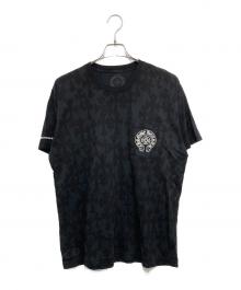 CHROME HEARTS（クロムハーツ）の古着「Graveyard Cemetery Cross Tee」｜ブラック×ネイビー