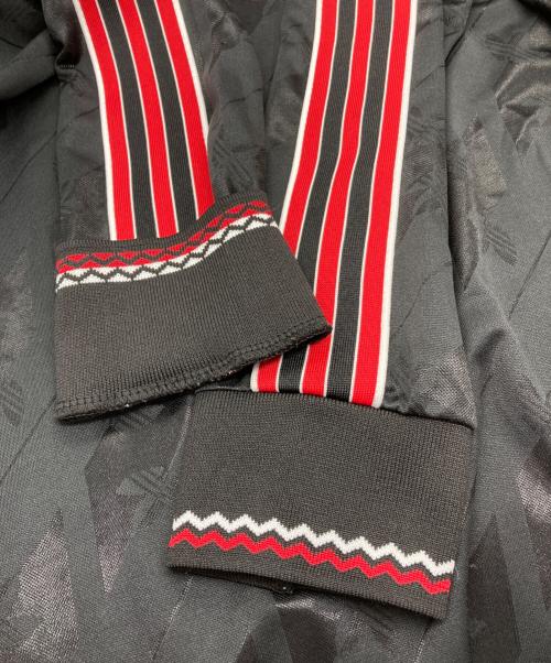 adidas（アディダス）adidas (アディダス) マンチェスターユナイテッドFC LIFESTYLER LS ジャージー ブラック×レッド サイズ:XLの古着・服飾アイテム