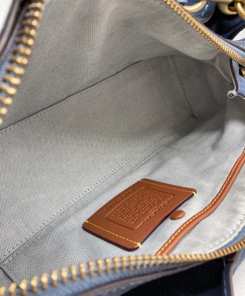 COACH（コーチ）COACH (コーチ) ローグ バッグ 34 ブルーの古着・服飾アイテム