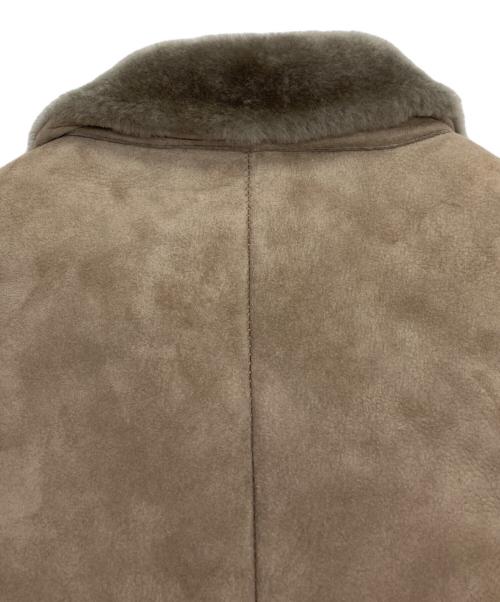 OLIVIERI（オリヴィエリ）OLIVIERI (オリヴィエリ) リアルムートンコート ベージュ サイズ:48の古着・服飾アイテム
