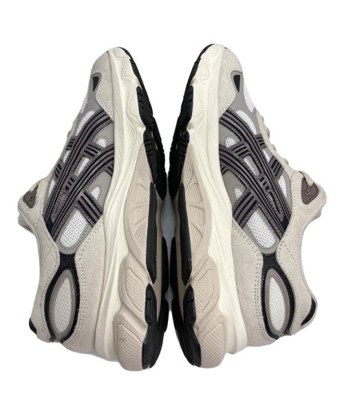 asics（アシックス）asics (アシックス) GEL-NYC 2.0 ベージュ サイズ:US8の古着・服飾アイテム