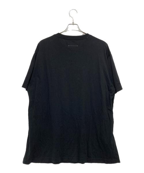 MM6 Maison Margiela（エムエムシックスメゾンマルジェラ）MM6 Maison Margiela (エムエムシックスメゾンマルジェラ) ナンバリング ロゴ Tシャツ ブラック サイズ:Mの古着・服飾アイテム