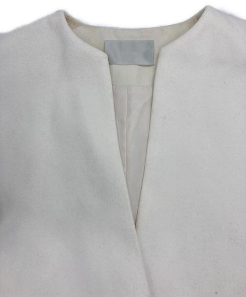 CELFORD（セルフォード）CELFORD (セルフォード) 裾ファーロングジレ ホワイト サイズ:Fの古着・服飾アイテム