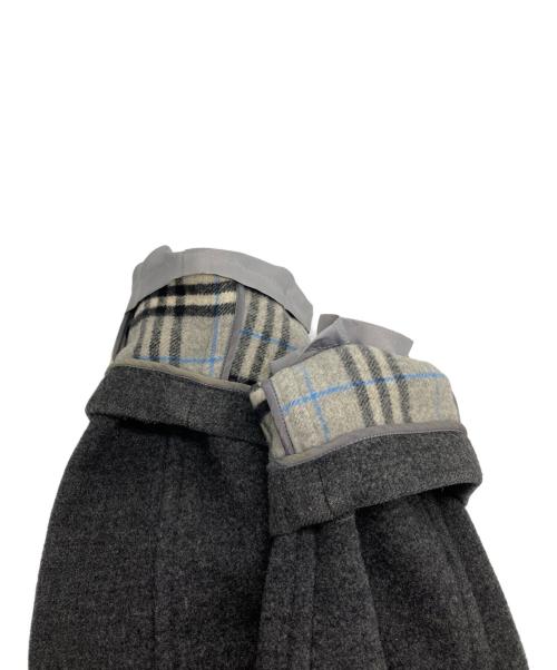 BURBERRY LONDON（バーバリーロンドン）BURBERRY LONDON (バーバリーロンドン) 裏地ノバチェック ダッフルコート グレー サイズ:150Aの古着・服飾アイテム