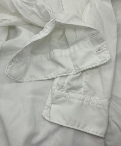 BLACK COMME des GARCONS（ブラックコムデギャルソン）BLACK COMME des GARCONS (ブラックコムデギャルソン) シャツ ホワイト サイズ:Sの古着・服飾アイテム