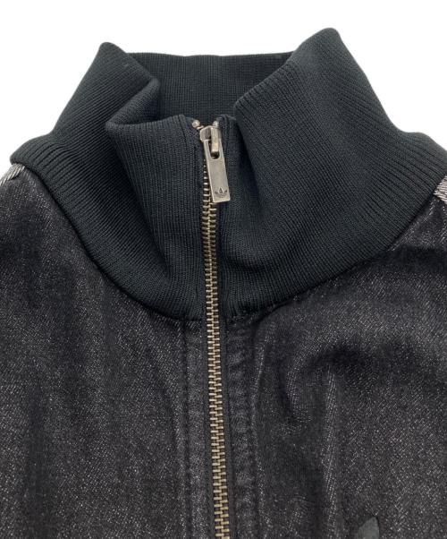 adidas（アディダス）adidas (アディダス) アディカラー デニム ファイヤーバード トラックトップ ブラック サイズ:J/Mの古着・服飾アイテム