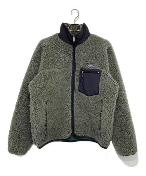 Patagonia（パタゴニア）Patagonia (パタゴニア) CLASSIC RETRO CARDIGAN グレー×ネイビー サイズ:Mの古着・服飾アイテム