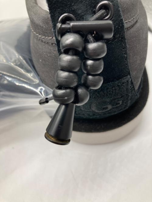UGG（アグ）UGG (アグ) STAMPD (スタンプド) TASMAN グレー サイズ:US9の古着・服飾アイテム