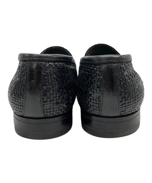GIANNI VERSACE（ジャンニ・ヴェルサーチ）GIANNI VERSACE (ジャンニ・ヴェルサーチ) 編み込みレザーローファー ブラック サイズ:SIZE 40 1/2の古着・服飾アイテム