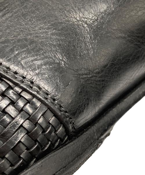 GIANNI VERSACE（ジャンニ・ヴェルサーチ）GIANNI VERSACE (ジャンニ・ヴェルサーチ) 編み込みレザーローファー ブラック サイズ:SIZE 40 1/2の古着・服飾アイテム