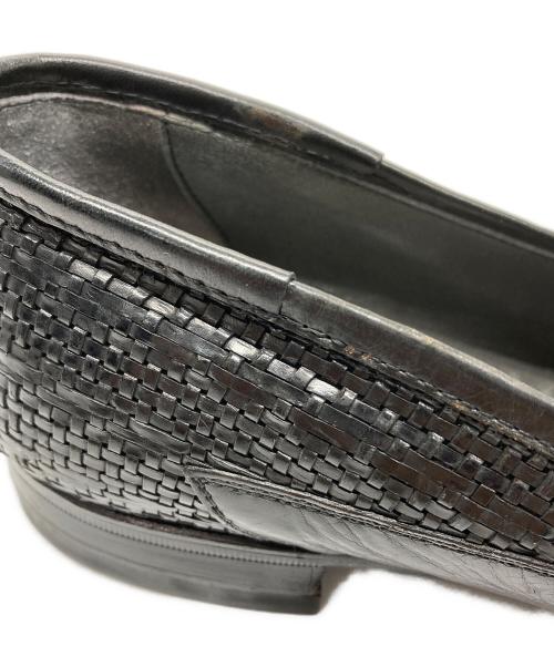 GIANNI VERSACE（ジャンニ・ヴェルサーチ）GIANNI VERSACE (ジャンニ・ヴェルサーチ) 編み込みレザーローファー ブラック サイズ:SIZE 40 1/2の古着・服飾アイテム