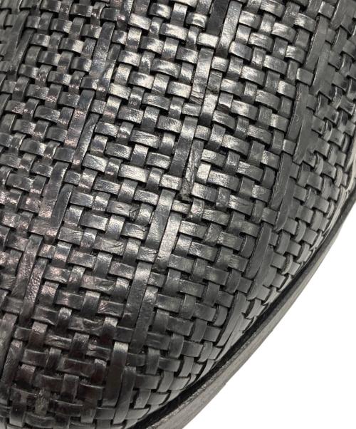 GIANNI VERSACE（ジャンニ・ヴェルサーチ）GIANNI VERSACE (ジャンニ・ヴェルサーチ) 編み込みレザーローファー ブラック サイズ:SIZE 40 1/2の古着・服飾アイテム