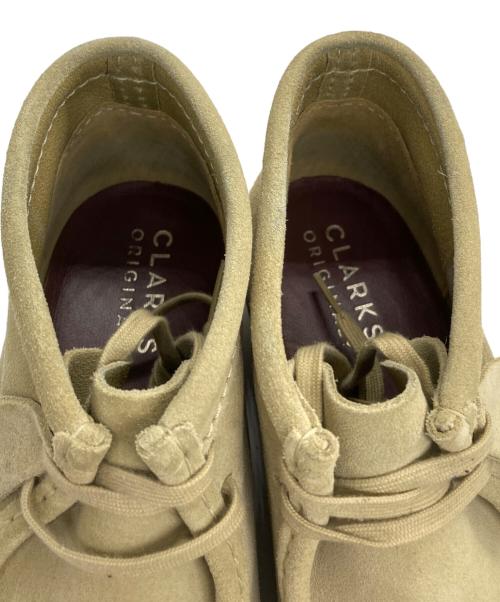 CLARKS（クラークス）CLARKS (クラークス) Wallabee Boots 'Beige Suede' ベージュ サイズ:US 9Mの古着・服飾アイテム