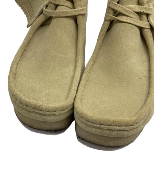 CLARKS（クラークス）CLARKS (クラークス) Wallabee Boots 'Beige Suede' ベージュ サイズ:US 9Mの古着・服飾アイテム