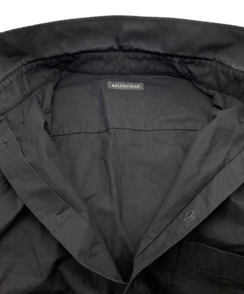 BALENCIAGA（バレンシアガ）BALENCIAGA (バレンシアガ) バック BBロゴ ボタンダウン 半袖 ドレス シャツ ブラック サイズ:39の古着・服飾アイテム