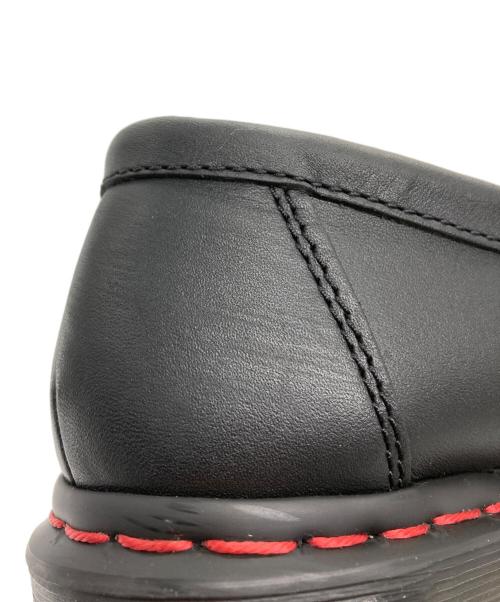 Dr.Martens（ドクターマーチン）Dr.Martens (ドクターマーチン) ADRIAN SNAFFLE CNY ハラコタッセルローファー ブラック×レッド サイズ:UK8の古着・服飾アイテム